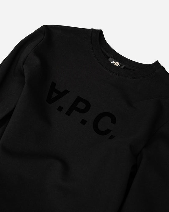 A.P.C.: The French Fashion Brand that Masters Minimalism and Sustainability