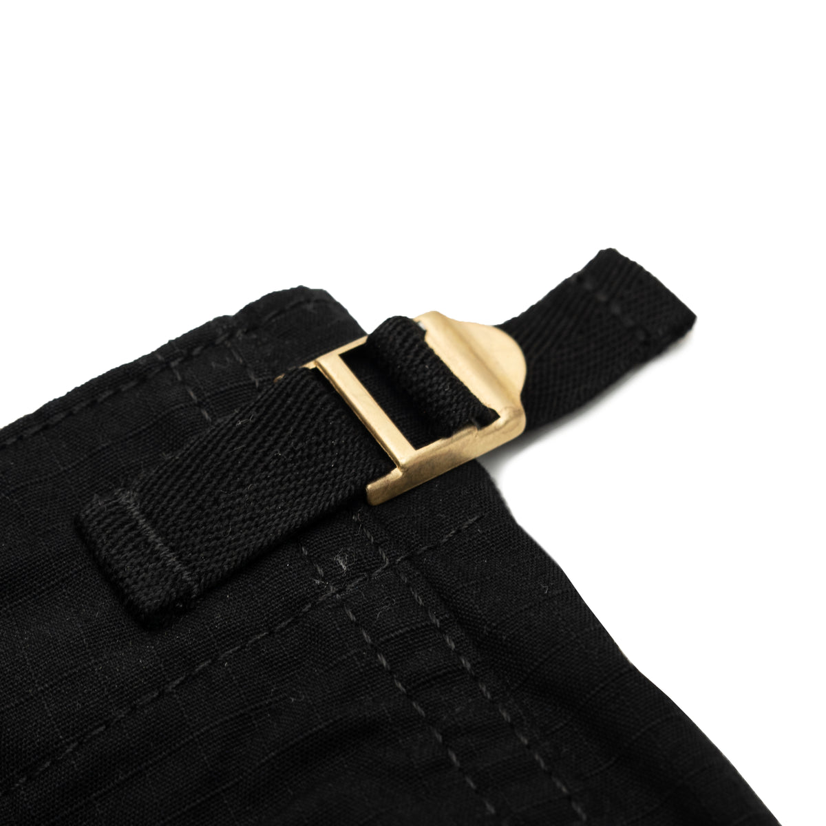 Load image into Gallery viewer, Carhartt WIP Black Aviation Shorts
