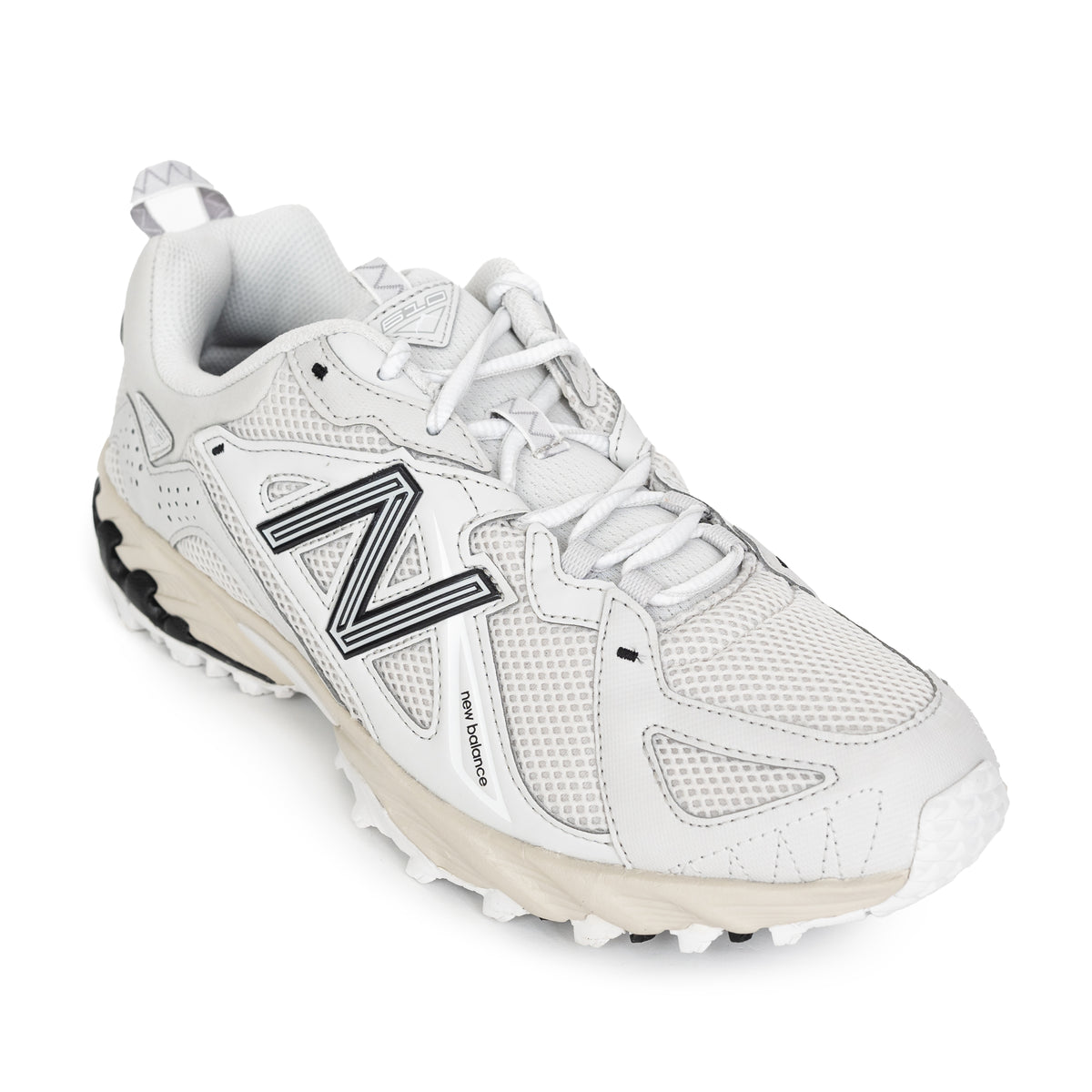 Load image into Gallery viewer, New Balance White 610 Trainer
